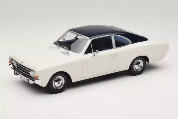 Minichamps Opel Rekord C Coupe 1966 1:18 107047021